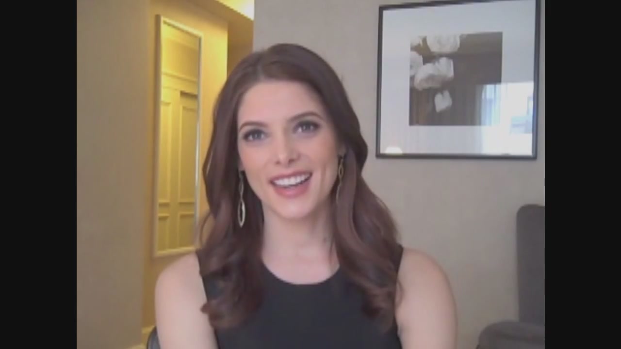 Ashley-Greene-dot-nl_Skatelandinterview-ComingSoonNet0708.jpg