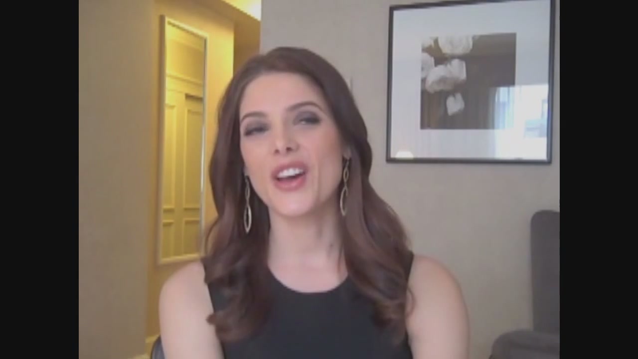 Ashley-Greene-dot-nl_Skatelandinterview-ComingSoonNet0709.jpg