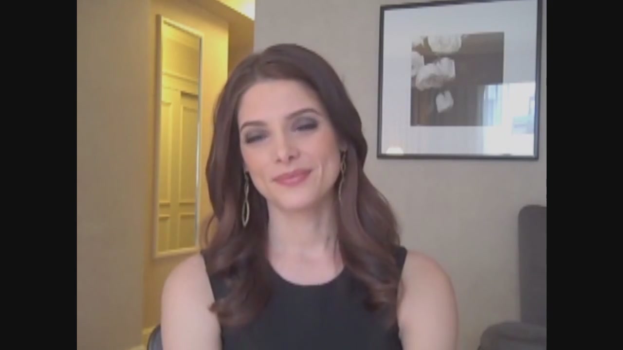 Ashley-Greene-dot-nl_Skatelandinterview-ComingSoonNet0716.jpg