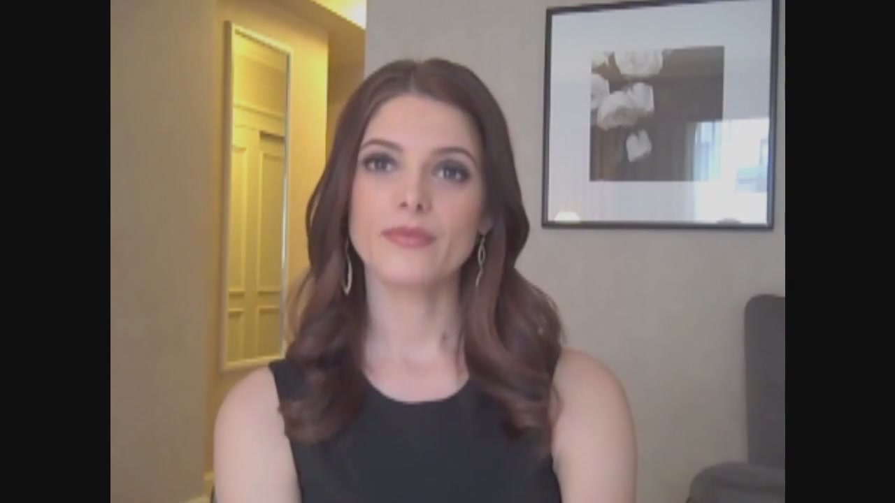 Ashley-Greene-dot-nl_Skatelandinterview-ComingSoonNet0719.jpg