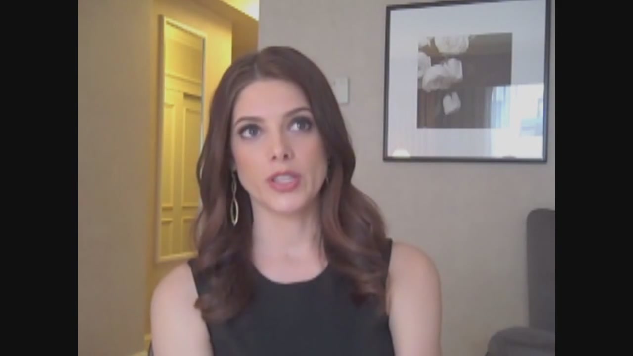 Ashley-Greene-dot-nl_Skatelandinterview-ComingSoonNet0740.jpg
