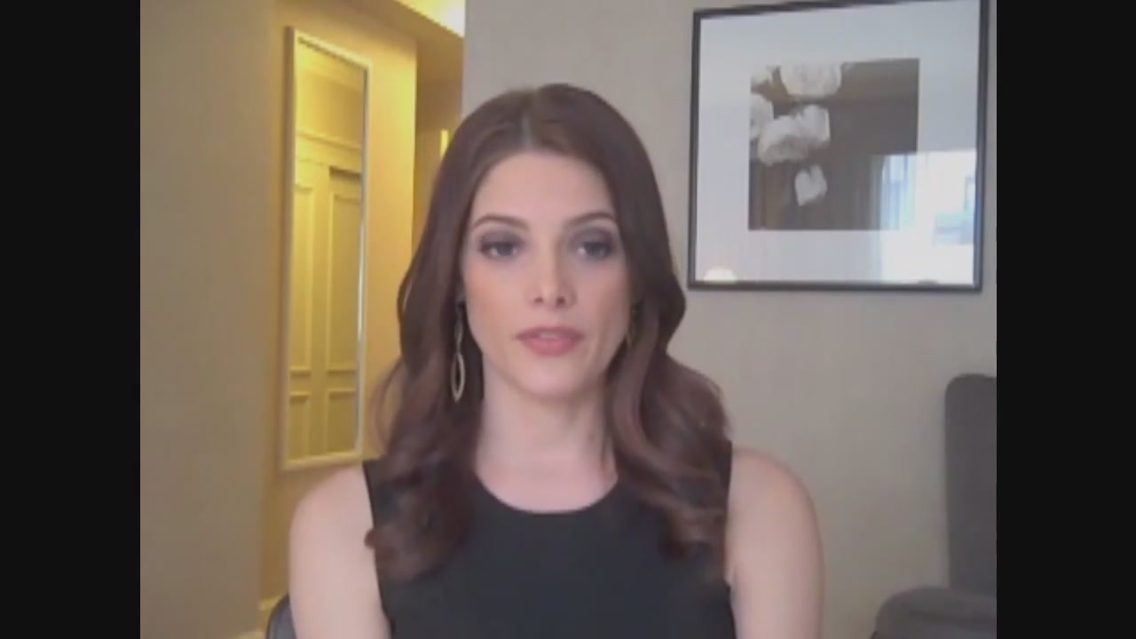 Ashley-Greene-dot-nl_Skatelandinterview-ComingSoonNet0748.jpg