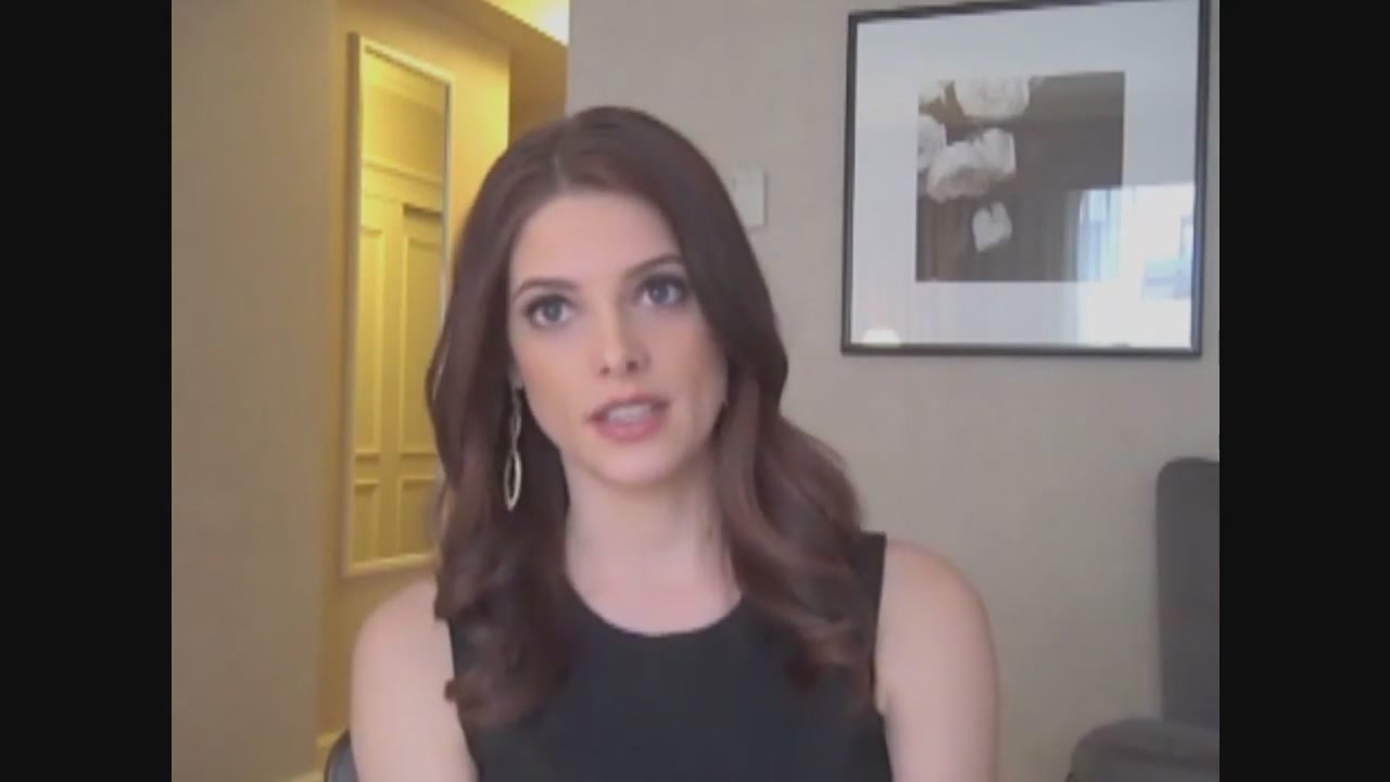 Ashley-Greene-dot-nl_Skatelandinterview-ComingSoonNet0751.jpg