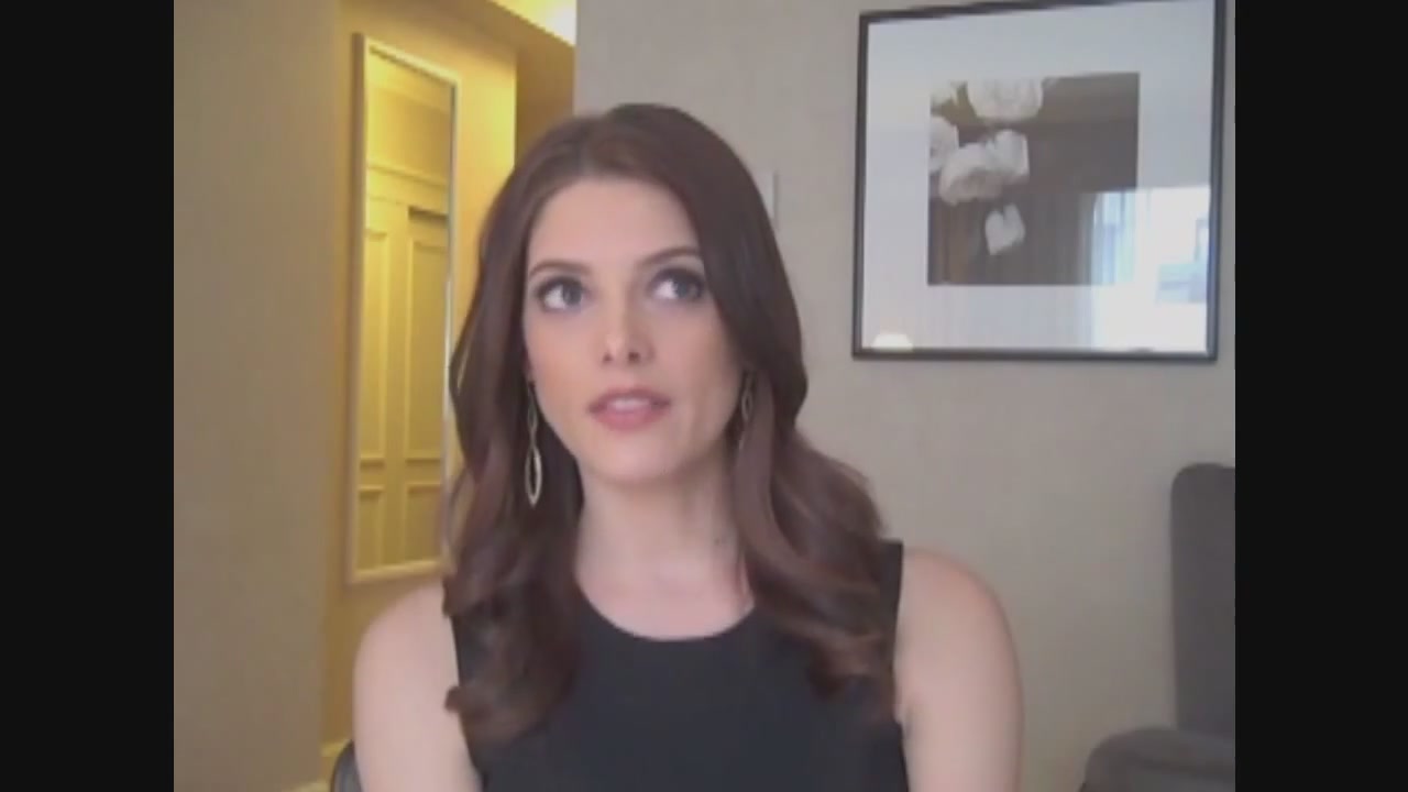 Ashley-Greene-dot-nl_Skatelandinterview-ComingSoonNet0762.jpg