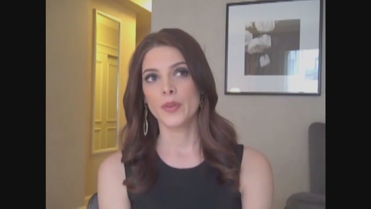 Ashley-Greene-dot-nl_Skatelandinterview-ComingSoonNet0765.jpg