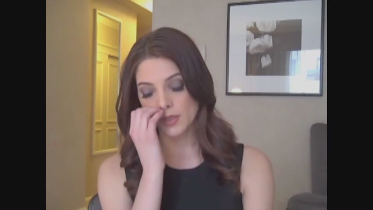 Ashley-Greene-dot-nl_Skatelandinterview-ComingSoonNet0767.jpg