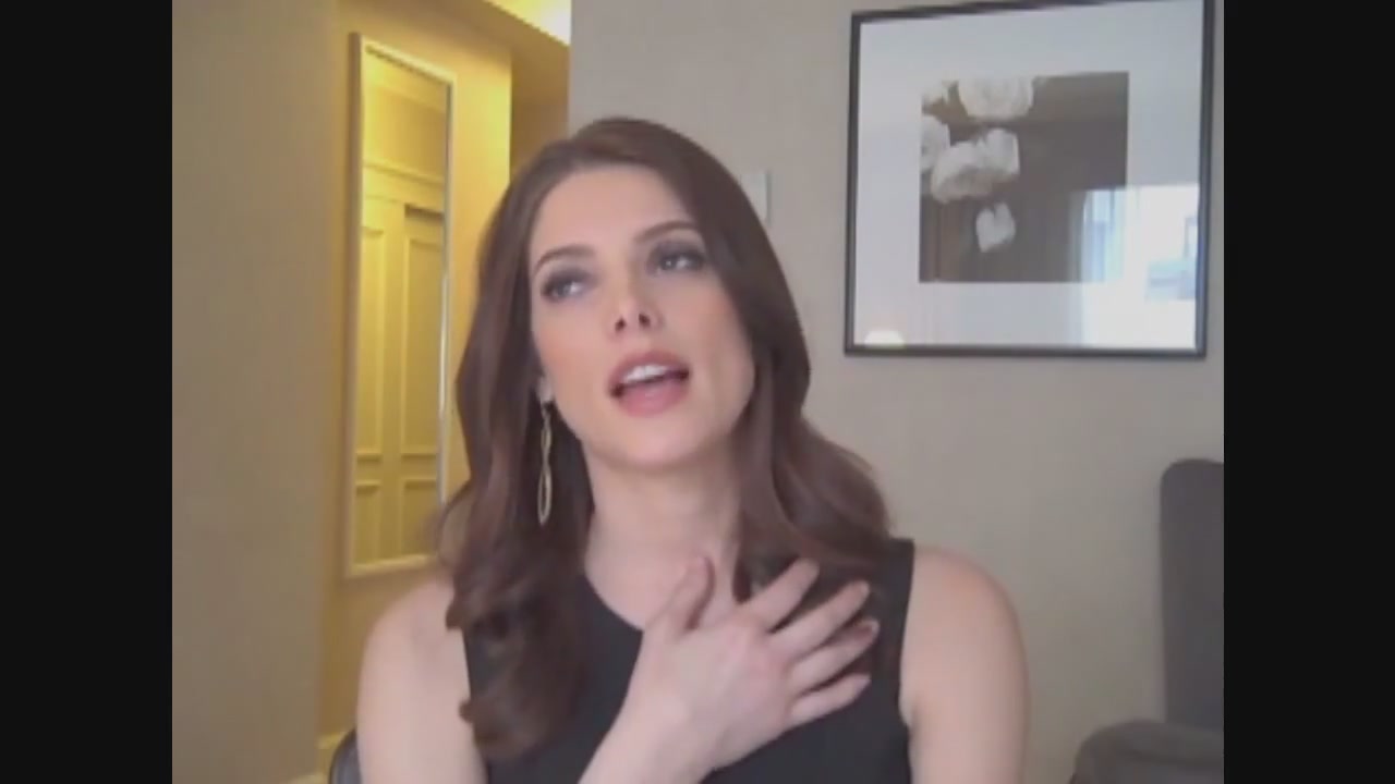 Ashley-Greene-dot-nl_Skatelandinterview-ComingSoonNet0769.jpg