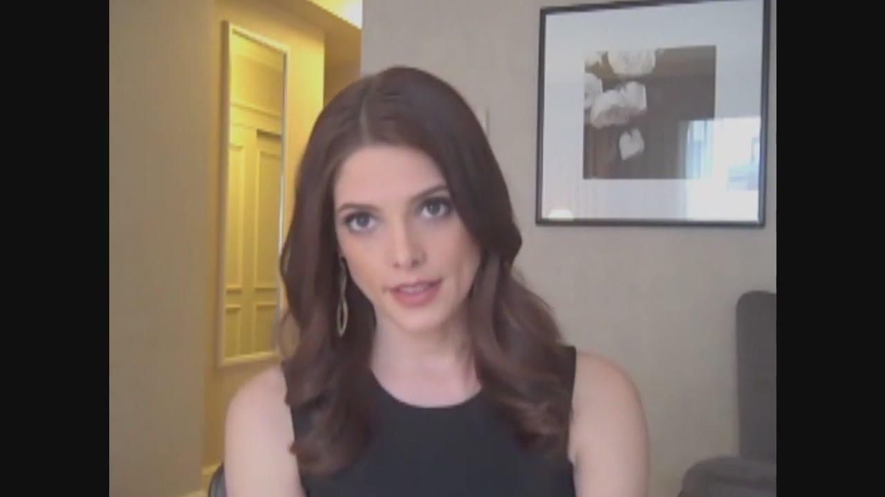 Ashley-Greene-dot-nl_Skatelandinterview-ComingSoonNet0787.jpg