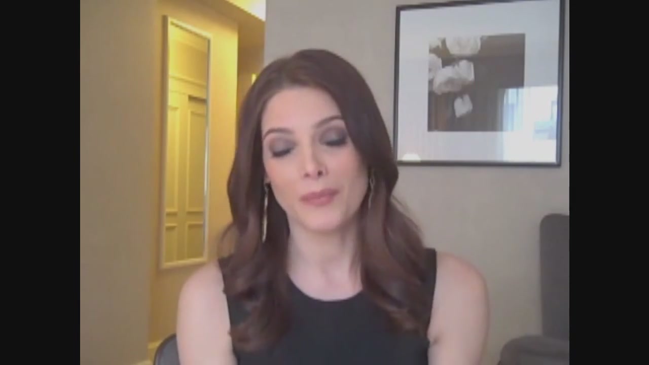 Ashley-Greene-dot-nl_Skatelandinterview-ComingSoonNet0794.jpg