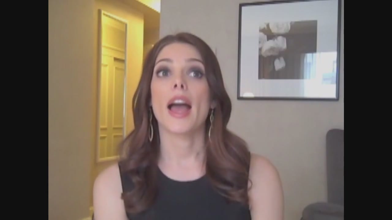 Ashley-Greene-dot-nl_Skatelandinterview-ComingSoonNet0810.jpg