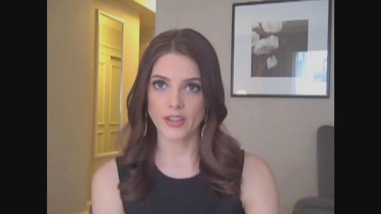 Ashley-Greene-dot-nl_Skatelandinterview-ComingSoonNet0818.jpg