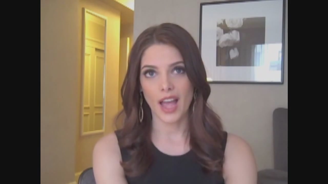 Ashley-Greene-dot-nl_Skatelandinterview-ComingSoonNet0839.jpg