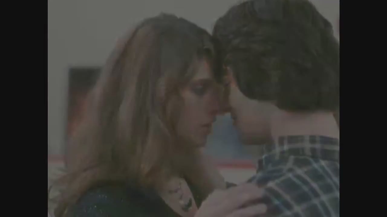 Ashley-Greene-dot-nl_Skatelandinterview-ComingSoonNet0865.jpg