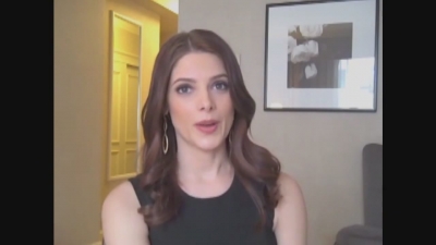 Ashley-Greene-dot-nl_Skatelandinterview-ComingSoonNet0143.jpg