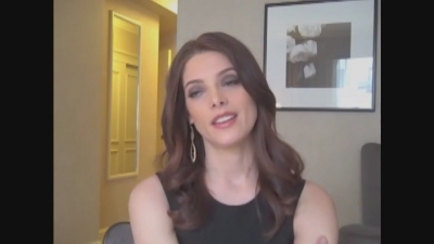 Ashley-Greene-dot-nl_Skatelandinterview-ComingSoonNet0471.jpg