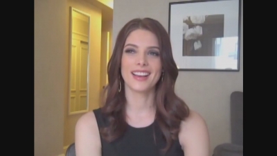 Ashley-Greene-dot-nl_Skatelandinterview-ComingSoonNet0493.jpg