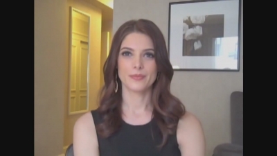 Ashley-Greene-dot-nl_Skatelandinterview-ComingSoonNet0497.jpg