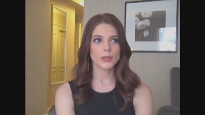 Ashley-Greene-dot-nl_Skatelandinterview-ComingSoonNet0513.jpg