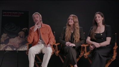 ashley-greene-dot-nl_TheRitualPressJunket-ComingSoon0001.jpg