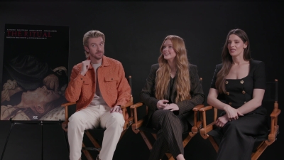 ashley-greene-dot-nl_TheRitualPressJunket-ComingSoon0002.jpg