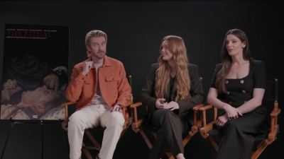 ashley-greene-dot-nl_TheRitualPressJunket-ComingSoon0003.jpg