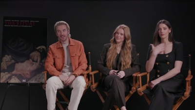 ashley-greene-dot-nl_TheRitualPressJunket-ComingSoon0025.jpg
