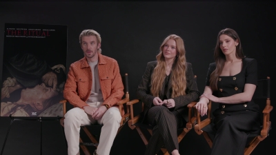 ashley-greene-dot-nl_TheRitualPressJunket-ComingSoon0051.jpg