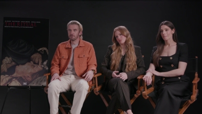 ashley-greene-dot-nl_TheRitualPressJunket-ComingSoon0095.jpg