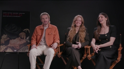 ashley-greene-dot-nl_TheRitualPressJunket-ComingSoon0183.jpg