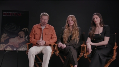 ashley-greene-dot-nl_TheRitualPressJunket-ComingSoon0786.jpg