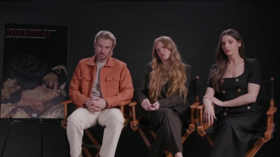 ashley-greene-dot-nl_TheRitualPressJunket-ComingSoon0803.jpg