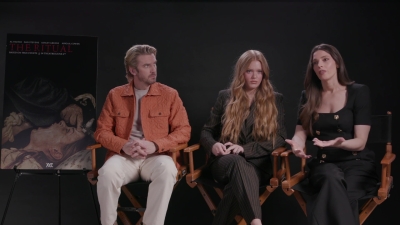ashley-greene-dot-nl_TheRitualPressJunket-ComingSoon0981.jpg