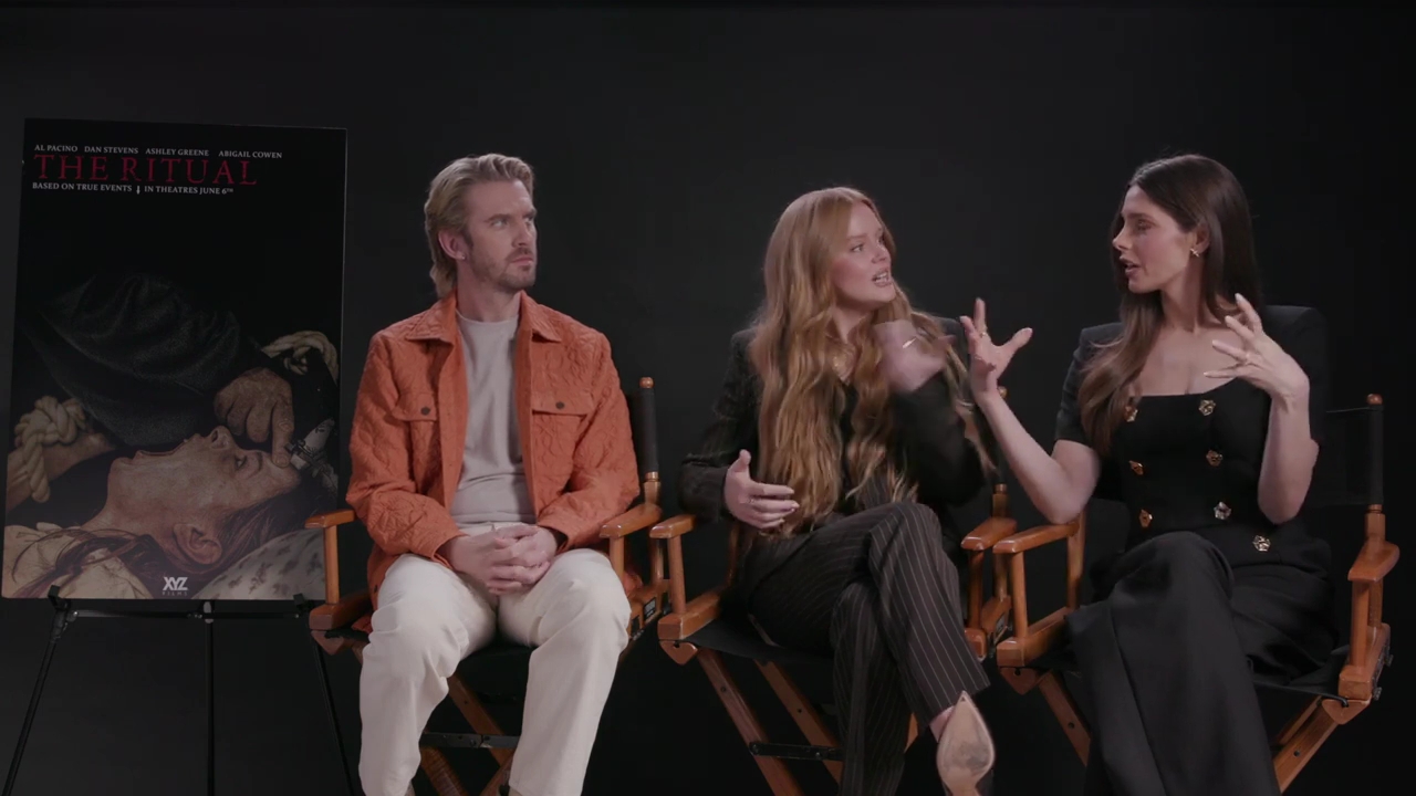 ashley-greene-dot-nl_TheRitualPressJunket-TheMarySue0413.jpg ashley-greene-dot-nl_TheRitualPressJunket-TheMarySue0413.jpg