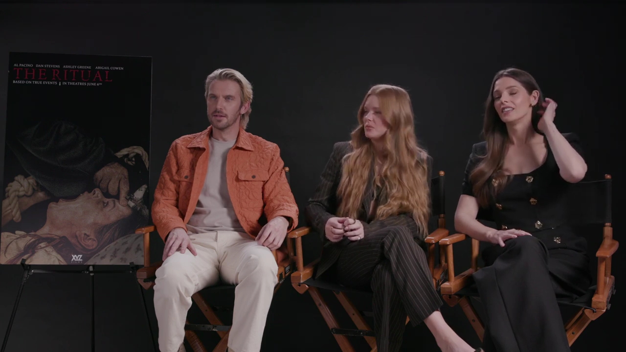 ashley-greene-dot-nl_TheRitualPressJunket-TheMarySue0911.jpg ashley-greene-dot-nl_TheRitualPressJunket-TheMarySue0911.jpg