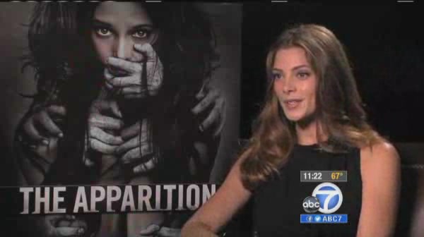 Ashley-Greene-dot-nl_TheApparition-PressJunket-ABC7-0091.jpg