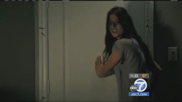 Ashley-Greene-dot-nl_TheApparition-PressJunket-ABC7-0101.jpg