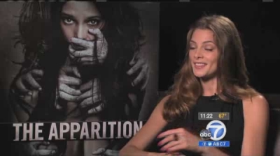 Ashley-Greene-dot-nl_TheApparition-PressJunket-ABC7-0093.jpg