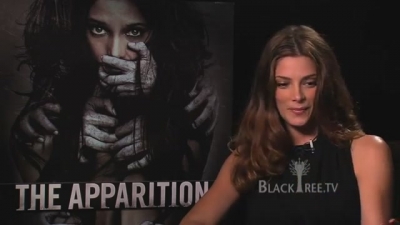 Ashley-Greene-dot-nl_TheApparition-PressJunket-BlackTreeTV0176.jpg