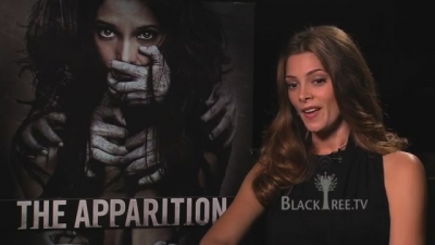 Ashley-Greene-dot-nl_TheApparition-PressJunket-BlackTreeTV0216.jpg