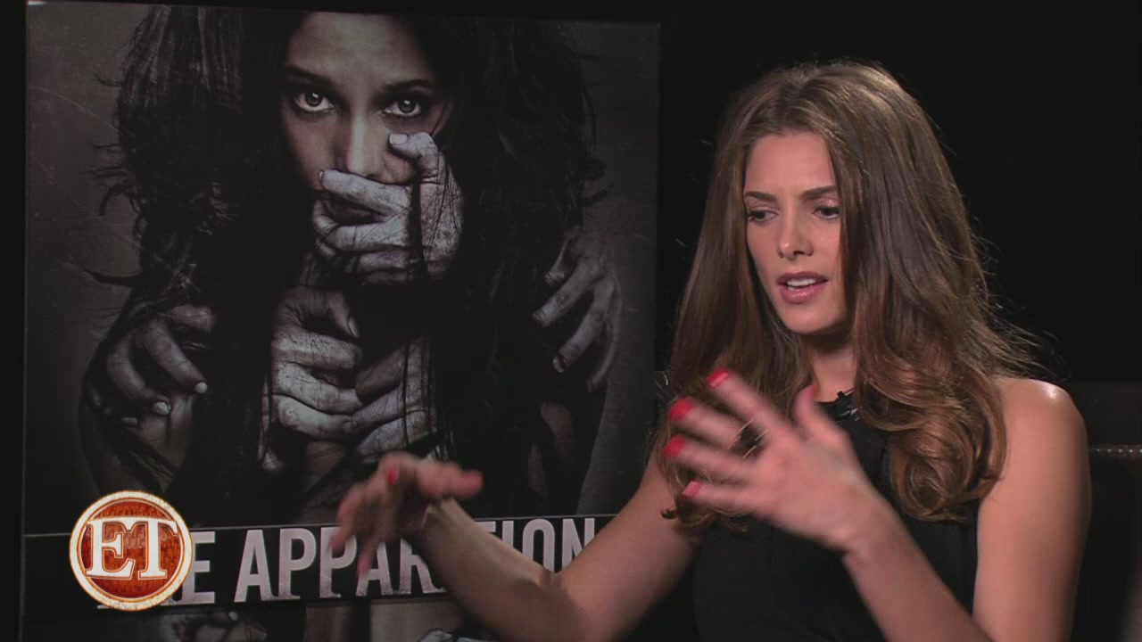 Ashley-Greene-dot-nl_TheApparition-PressJunket-ET0029.jpg