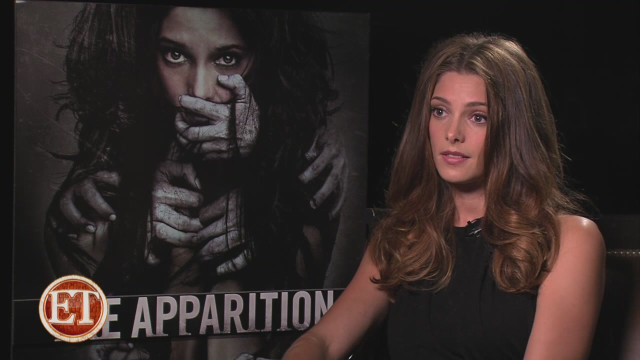 Ashley-Greene-dot-nl_TheApparition-PressJunket-ET0036.jpg