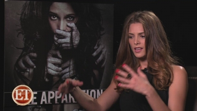 Ashley-Greene-dot-nl_TheApparition-PressJunket-ET0029.jpg