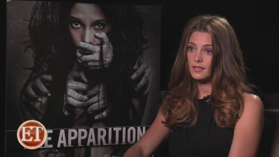 Ashley-Greene-dot-nl_TheApparition-PressJunket-ET0036.jpg