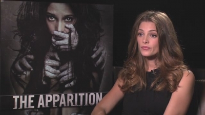 Ashley-Greene-dot-nl_TheApparition-PressJunket-Movieweb0010.jpg