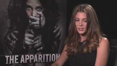 Ashley-Greene-dot-nl_TheApparition-PressJunket-Movieweb0196.jpg