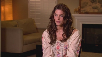 Ashley-Greene-dot-nl_TheApparition-PressJunket-TrailerAddict0025.jpg