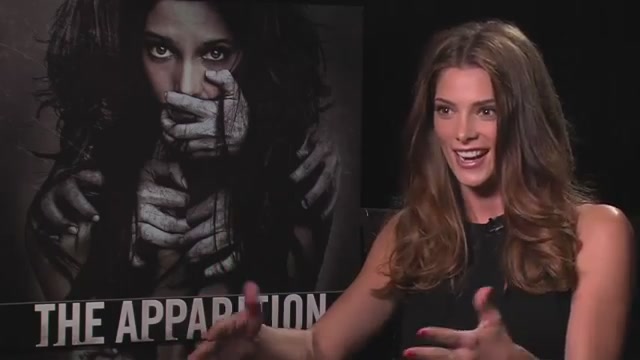 Ashley-Greene-dot-nl_TheApparition-PressJunket-HitFix0163.jpg