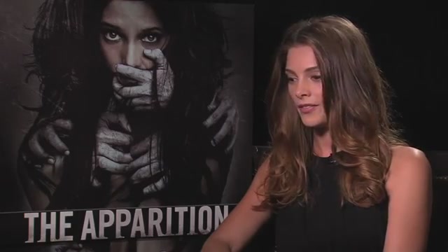 Ashley-Greene-dot-nl_TheApparition-PressJunket-HitFix0173.jpg