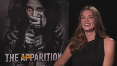 Ashley-Greene-dot-nl_TheApparition-PressJunket-HollywoodDallies0024.jpg