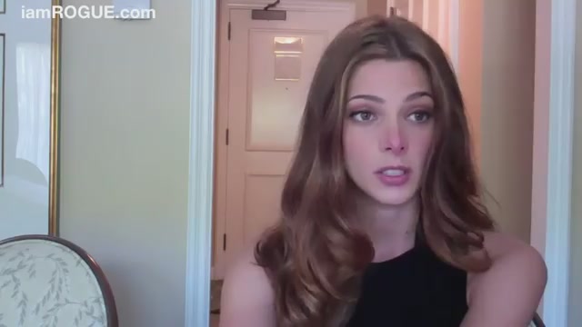 Ashley-Greene-dot-nl_TheApparition-PressJunket-IAmRouge0107.jpg
